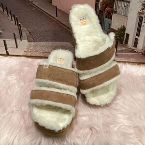 Reef Fur-Lined Sandals 9M